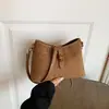 Bolsa transversal de grande capacidade, simples, luxo leve, couro fosco, bolsa de ombro, bolsa feminina 2026 nova, bolsa de ombro única, bolsa transversal