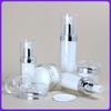 Cosméticos de alta qualidade Frasco a vácuo com cobertura de diamante 30ml50ml100ml frasco de loção com prensa galvanizada fabricante em estoque