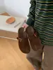 Medias zapatillas cerradas de suela gruesa estilo coreano para mujer, nuevo modelo otoño 2026, sandalias de dedo partido sintéticas