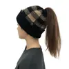 2020 Botón de Amazon Europeo y Americano Sombrero Colgante Máscara Cuadros Grandes Puntiagudo Tejido Sombrero Cola de Caballo Lana de Navidad para Mujer