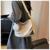 Atacado de fábrica bolsa feminina nova moda bolsa de tecido de nylon bolsa mensageiro simples feminina cor sólida versátil bolsa de ombro casual