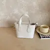 Bolsos de moda con accesorios, Nuevo estilo de moda de verano 2026, Bolso de mano con textura casual elegante, Bolso tote, Bolso cruzado, Bolso tipo cubo