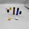 Botella de aceite esencial de vidrio coloreado de 10 ml al por mayor de fábrica, botella de vidrio con bola cosmética, gotero con cabezal de goma, botella de aceite esencial