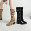 Botas apiladas Melard, botas largas para mujeres petite, punta fina, botas de jinete adelgazantes con aumento interno de altura