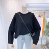 Camiseta de Manga Longa para Mulheres Primavera e Verão 2026 Novo Estilo Coreano Ins Tendência Cor Sólida Versátil Fina Solta Camisa Base Top
