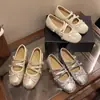 Zapatos Mary Jane estilo ballet francés para mujer, nueva colección otoño 2026, con punta cuadrada, detalle de lazo y tacón bajo, perfectos para combinar con vestidos