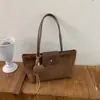 Bolso de Mano Retro con Estampado de Leopardo para Mujer 2026 Nuevo de Gamuza y Felpa Gran Capacidad Bolso de Hombro Estilo Milenial para Viajes Diarios Bolso de Axila