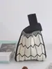 2025 Nova Bolsa de Tricô Espessa Bolsa para Presente de Lua de Mel de Casamento Bolsa Tecida com Listras Verticais Bolsa de Mão Bolsa para Lancheira