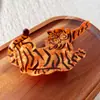 Gato Naranja de Dibujos Animados Lindo, Dálmata, Pinza para el Cabello de Acetato, Estilo Femenino, Pinza de Tiburón con Forma de Tigre, Accesorios Divertidos para el Cabello al por Mayor