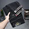 Jeans Gruesos para Hombre de Principios de Otoño con Forro de Felpa, Estampado Bordado de Moda, Pantalones Largos Elásticos Ajustados a la Moda