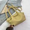 Bolso de Cubo Retro Estilo Coreano para Mujer 2026 Primavera Nuevo Estilo Lujo Ligero Alta Calidad Casual Bolso de Hombro Cruzado