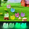 Novo produto transfronteiriço: Figurinhas de galo pequeno que brilham no escuro, acessórios adoráveis para decoração DIY de paisagismo de jardim, ornamentos de resina para paisagem em miniatura