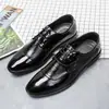 Zapatos de Moda Transfronterizos Estilo Coreano Zapatos Casuales para Hombre Estilo Británico Calzado Formal de Negocios Fabricantes de Zapatos de Moda a Medida