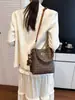 Bolso tipo cubo versátil de alta gama con estampado retro para mujer, modelo nuevo 2026, de alto valor, lujo ligero, para el trabajo, de hombro, cruzado