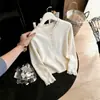 Moda Otoño/Invierno 2026: Suéter de Punto de Manga Larga con Diseño de Patchwork de Encaje, Estilo de Lujo Ligero