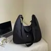 Bolso cruzado plisado ligero de gran capacidad para mujer 2025 Nuevo estilo japonés Bolso de hombro Bolso tote casual para ir al trabajo