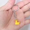 Llavero patito amarillo de resina animal simple transfronterizo, colgante de pato, llavero, colgante para mochila, accesorios
