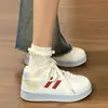 Zapatos de Pan Coreanos Mismo Estilo que Zhao Lusi 2025 Otoño Nuevos Versátiles Blancos para Campus Tenis Casuales para Estudiantes para Mujeres