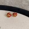 Otoño e Invierno Ankora Rojo Pendiente Pequeño para la Oreja Estilo Té Negro Retro de Alta Gama Pendientes de Anillo Emoxie Pendientes de Diseño Nicho Pendientes