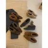 Zapatos retro de mujer de nicho estilo francés, nuevos modelos de otoño e invierno, forrados de felpa, cálidos zapatos peludos sin cordones, zapatos de algodón