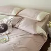 Conjunto de 4 Peças Sateen de Algodão Puro Xinjiang de Fibra Longa Espesso com Flores Bordadas Lençol de Cima Lençol com Elástico Capa de Edredom