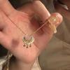 Colar de pérolas de nicho barroco feminino, sexy, elegante, suéter, corrente, design, pingente de coração, acessórios versáteis