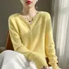 Estilo de Viaje Otoño 2026 Nuevo Cárdigan de Lana Tejida con Cuello en V Pequeño Suéter Corto de Manga Larga para Mujer