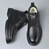 Zapatos de Hombre Estilo Nuevo Forrados de Felpa Cálidos de Caña Alta de Cuero Cómodos Simples Casuales para Viajar Espesos Botas Martin de Exterior Venta al por Mayor