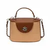 Moda 2026 Nova Bolsa de Mão Casual Retrô de Verão Bolsa Transversal Simples Tendência Bolsa Quadrada Pequena Casual