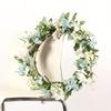 Corona de ciruelo de cinco orejas con flores artificiales Hongyu, color azul pálido, hecha a mano, para colgar en la pared, anillo para puerta, venta al por mayor en Amazon