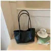 Bolsa Cruzada Nueva para Mujer 2026 Gran Capacidad Color Sólido Versátil de Moda Bolso Tote para Hombro Bolso de Viaje para Mujer