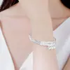 TikTok Explosivo Tres Vidas III Campana Tres Anillos Pulsera para Mujer Lujo Ligero Diseño de Nicho Nueva Moda China Pulsera para Novia