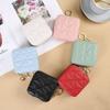 Nueva Moda Espejo Portátil Caja de Labial Maquillaje Bolsa Pequeña Mini Mini Línea de Bordado Romboidal Delicada Bolsa Roja para Boca