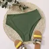 2026 Verano Europeo y Americano Aliexpress Nuevo Color Sólido Sexy de Cintura Alta Triángulo Multicolor Fondo de Bikini de Playa para Mujer