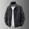 Novas peças de outer wear para primavera e outono: Jaqueta corta-vento leve, de camada única, para homens e mulheres, sem capuz, com gola alta, estilo esportivo casual, adequada para atividades ao ar livre