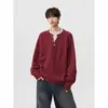 Nuevo Suéter de Punto Artístico High-Street Workwear para Hombre Otoño/Invierno 2026 con Cuello Henley, Diseño de Botones y Escote en V Pequeño