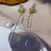 Pinzas para Orejas con Borla de Circonita Mariposa Estilo Coreano, Pendientes Versátiles de Moda y Gama Alta, Pendientes Versátiles de Nicho con Temperamento para Venta al por Mayor para Mujeres