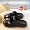 Zuecos Mary Jane de EVA para Verano 2026 para Uso en Exteriores, Dulces y Lindos, Ligeros, Cómodos Zapatos Cerrados con Suela Gruesa para Mujer