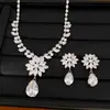 Brincos e colar de flor de zircônia em formato de gota d'água, corrente para clavícula de luxo leve e nicho, conjunto de joias de moda elegante estilo palácio atacado