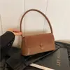 Bolso de Hombro Retro de Nicho Transfronterizo para Commuter de Mujer, Nuevo Estilo 2026, Bolso de Mano Frosted a la Moda