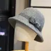 Sombrero retro estilo francés para mujer, nueva colección otoño/invierno, color liso, cálido, elegante, adecuado para ocasiones formales, sombrero de pescador, sombrero tipo cubo, casual, simple y moderno