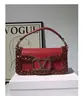 2026 Bolso Cruzado de un Solo Hombro Nuevo Moda Brillo de Diamantes Bolso tipo Baguette Axila Bolso de Mano Cadena para Bolso Hebilla de Diamante Bolso Cuadrado Pequeño para Mujer