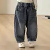 Pantalones Vaqueros para Niños Niños y Niñas Primavera y Otoño Casuales Pantalones Scimitar para Niños 2026 Nuevos Ropa de Otoño Pantalones Largos de Zanahoria para Bebé