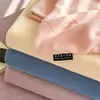 Color Sólido Invierno Coral Leche Terciopelo Cama Sábanas de Cama Pieza Única Engrosada Forrada de Felpa Colcha Estudiante Dormitorio Individual Felpa Cama Sábanas de Cama Colcha