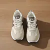 Zapatillas Blancas de Suela Gruesa estilo Forrest Gump para Mujer, Nuevo Modelo Otoño 2025, Versátiles, Ligeras, Favorecedoras, Transpirables, Piel Genuina, Con Cordones, Casual, Modernas