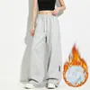 Pantalones deportivos de chándal versátiles de moda para mujer, talla grande, estilo americano de otoño, pantalones grises de pierna ancha, pantalones casuales fluidos para jóvenes, modernos
