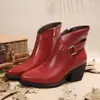 Botas Martin Transfronterizas Europeas y Americanas para Mujer Comercio Exterior Estilo Británico Talla Grande Botas de Moda Otoño 2026 Cremallera Lateral Puntiagudas Venta al por Mayor Talla Grande