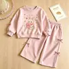 Conjunto Infantil de Desenho Animado para o Início do Outono: Conjunto de Moletom com Estampa de Desenho e Calça Wide Leg para Meninas, Macacão Esportivo com Gola Redonda para Bebê