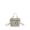 Bolsa de Mão com Corrente Transfronteiriça Bolsa Caixa para Mulheres 2026 Novo Estilo Inspirada na Chanel Tendência Versátil Ombro Transversal Pequena Quadrada