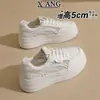 Sapatos Brancos de Malha Respirável Finos de Verão Sapatos Femininos Sapatos de Prancha de Couro Genuíno Femininos Versáteis Sola Grossa Sapatos Esportivos Casuais